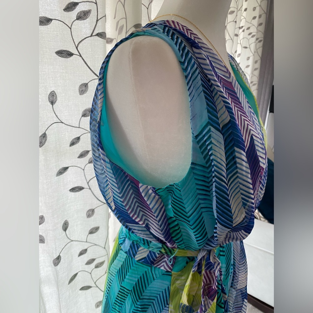 madison leigh Blue Green Chevron Maxi Dress - Picture 10 of 10